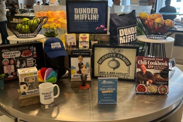 TheOffice_20th_Frame05