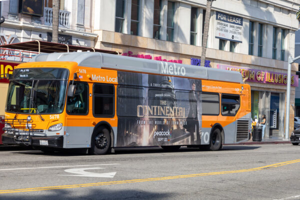 The_Continental_LA_Bus_Kings_v01